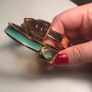 Set of 2 bangle brackets